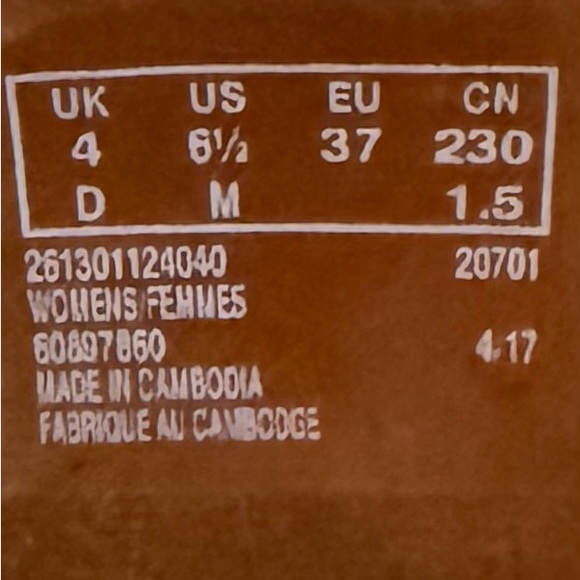 Clarks Addiy Tan Ankle Boots with Low Stacked Heel and Zipper Closure Size 6.5 - Picture 9 of 9